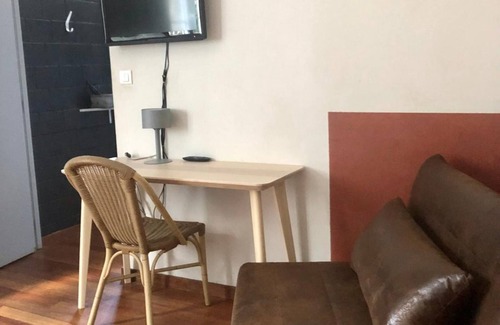 Campan Hotel | Maison d'hoursentut