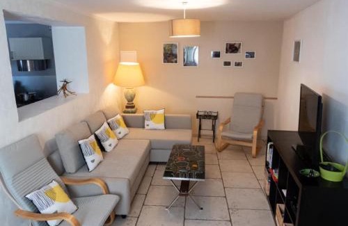 Avene House | Maison d’Paula