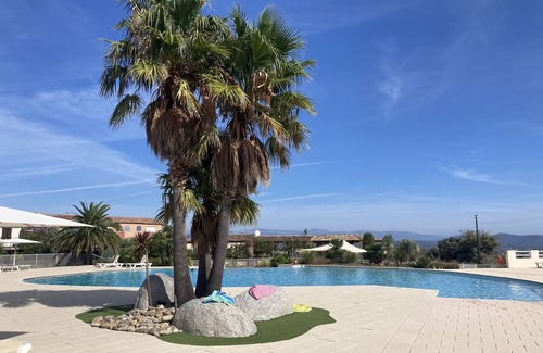 La Rouviere House | Maison Dans Domaine Privé sur Golf de Roquebrune/argens