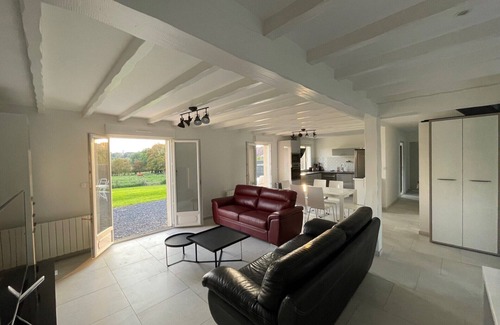 Hodenc-en-Bray House | Maison Dans le Pays de Bray