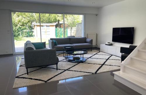 Lesigny Villa | Maison dans résidence américaine