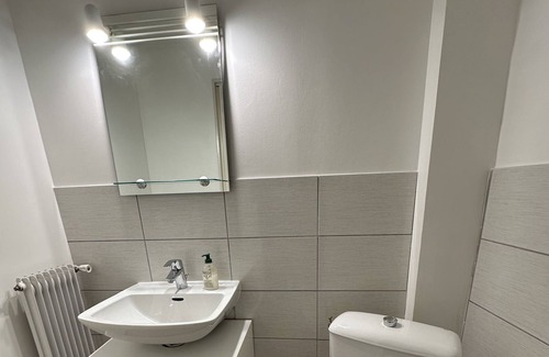 Semur-en-Auxois House | Maison de 100 m2 à 10mn à Pied du Centre-ville Médiéval