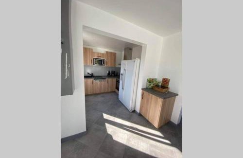 Portbail House | Maison de 2 à 8 personnes 5 chambres