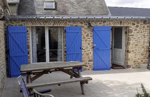 Creances House | Maison de 2 chambres avec jardin clos et wifi a Creances a 3 km de la plage