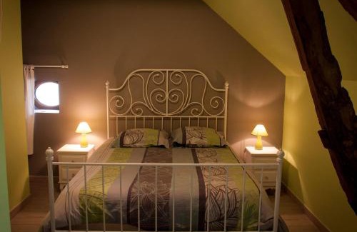 Treilles-en-Gatinais House | Maison de campagne rénovée à 1h de Paris, avec jardin clos, 4 chambres et équipements familiaux - FR-1-590-164