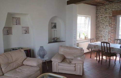 Bousignies-sur-Roc House | Maison de campagne avec superbe vue panoramique!