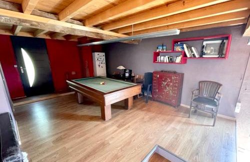 Mun House | Maison de campagne chaleureuse