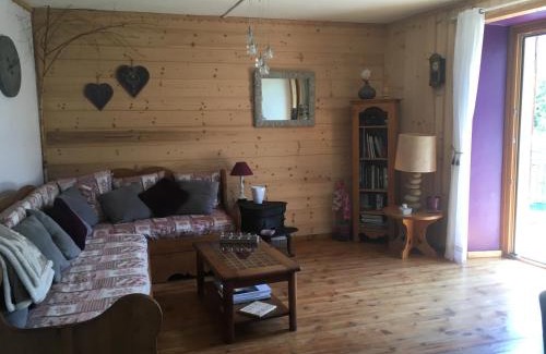 Saint-Pierre House | Maison de campagne dans le village