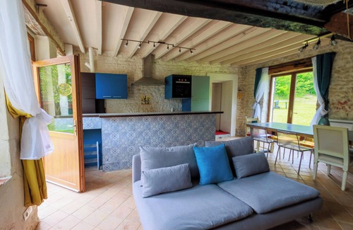 Groises House | Maison de Campagne en Pierre - A L'orée du Bois