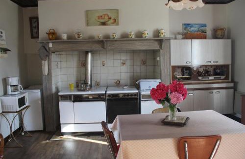 Degagnac House | maison de campagne en pierre
