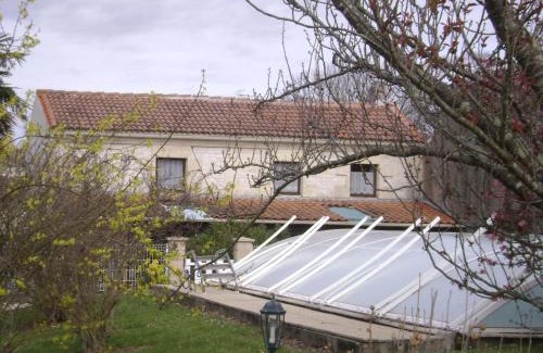 Champagnolles House | maison de campagne