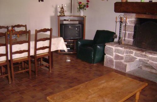 Champagnolles House | maison de campagne