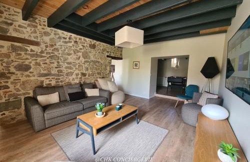 Saint-Michel-Mont-Mercure House | Maison de campagne HDH - Charme et moderne - Proche du Puy duFou