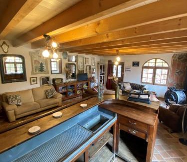 Saint-Nectaire House | Maison de caractère à Saint-Nectaire le haut
