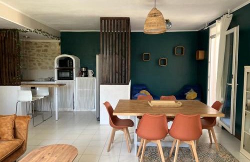 Teyran House | Maison de caractère pour vacances ou travail