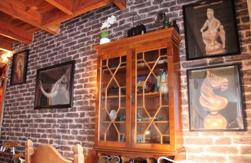 Aigrefeuille-d'Aunis House | Maison de charme, d'artiste, décoration brocante