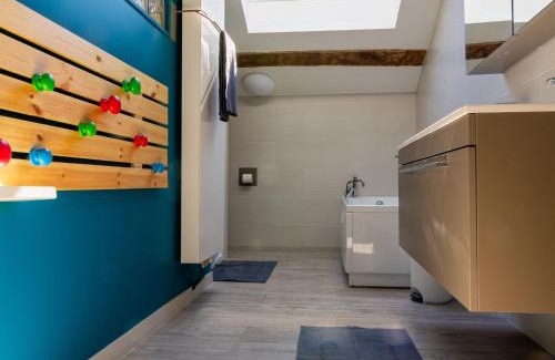Bazeilles-sur-Othain House | Maison de charme à la campagne avec terrasse et grand espace extérieur - FR-1-585-76