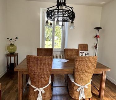 Plestin-les-Greves House | Maison de Charme avec Jardin, à 5 min de la mer