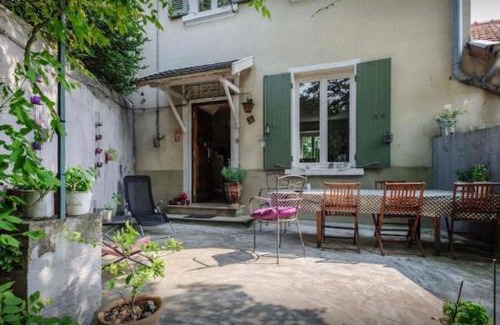 Lentilly Bed & Breakfast | Maison de charme 1930 proche Lyon