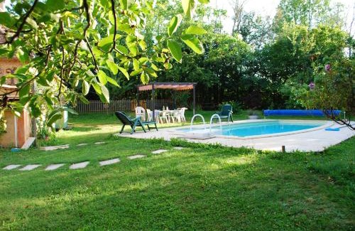 Val de Louyre et Caudeau House | Maison de charme avec piscine privée à Sainte-Alvère