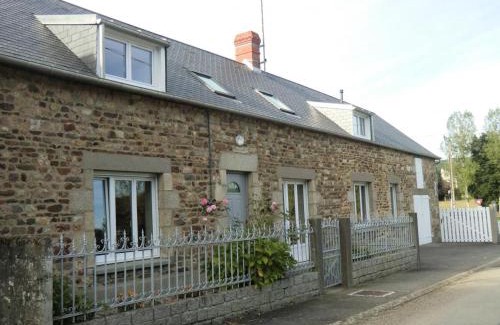 Rouperroux House | Maison de charme avec jardin et équipements bébé, près de la forêt d'Écouves - FR-1-497-16