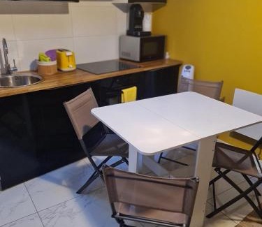 Stains Apartment | Maison de charme Paris stade de France