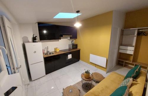 Stains Apartment | Maison de charme Paris stade de France