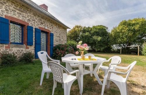 Mesquer House | Maison de Charme Proche Côte avec Jardin, 3 Chambres & Equipements Bébé - FR-1-306-1068