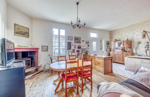 Mortagne-sur-Gironde House | maison de famille
