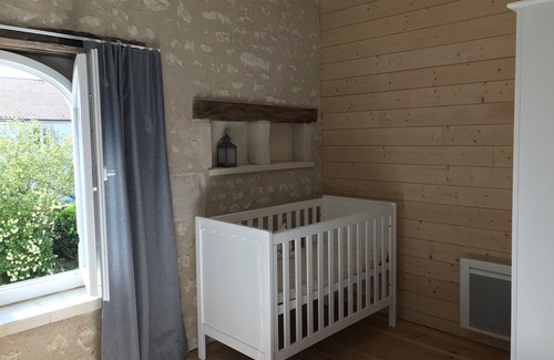 Epargnes House | Maison de Famille au Charme Charentais - Piscine et Calme