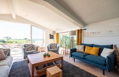 Les Portes-en-Re Villa | Maison de famille donnant sur le Golf et le Fier d'Ars dans un parc de 7500m2