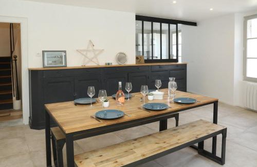 Courteuil House | Maison de famille