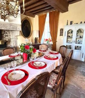 Vitteaux House | Maison de famille Jacqueline