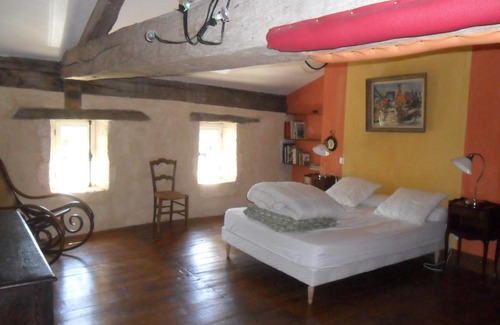 Lugon-et-l'ile-du-Carney House | Maison de Bastien