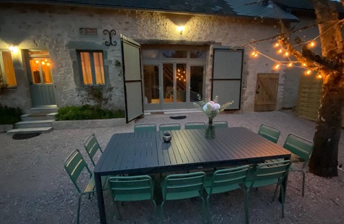 Vaux House | Maison de Campagne Avec SPA en Pleine Nature, Idéale Pour les Familles!