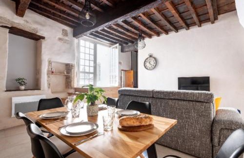 Crest Apartment | Maison de Juliette