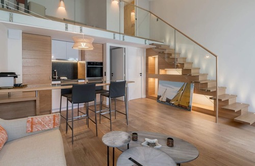 Old Town House | Maison de la Citadelle - Luxurious 2-bedroom town house in the heart of Saint-Tropez