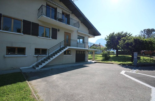 Saint-Jorioz Apartment | Maison de la Fruitière