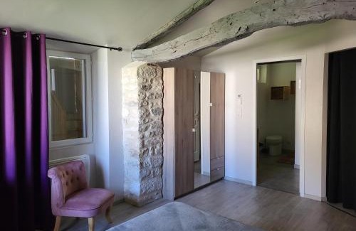 Noailles Apartment | Maison de Louna