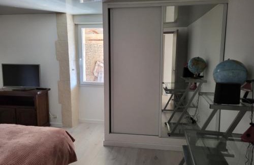 Noailles Apartment | Maison de Louna