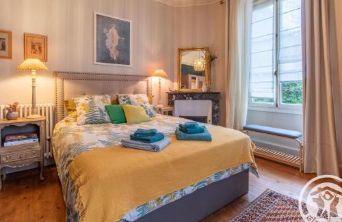 Faye-d'Anjou Bed & Breakfast | Maison de maître avec piscine et jardin - cœur des Coteaux du Layon, proche Angers et Saumur - FR-1-622-55