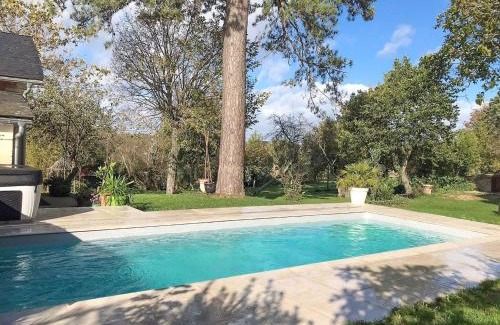 Faye-d'Anjou Bed & Breakfast | Maison de maître avec piscine et jardin - cœur des Coteaux du Layon, proche Angers et Saumur - FR-1-622-55