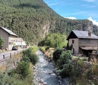La Condamine-Chatelard House | Maison de montagne 2 à 8 couchages proche Barcelonette