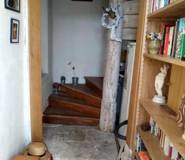 Avallon House | Maison de Noble Nicolas
