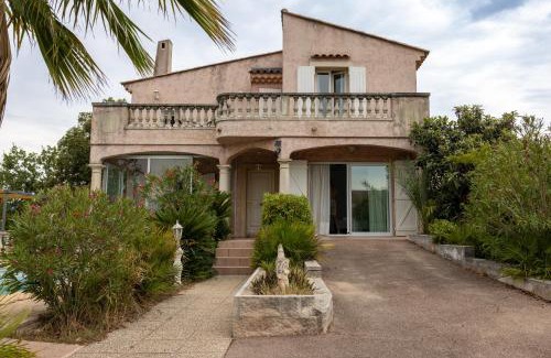 Frejus Villa | Maison de Tino
