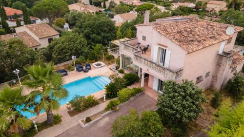 Frejus Villa | Maison de Tino