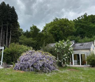 Pierrefonds Villa | Maison de Tout Vent