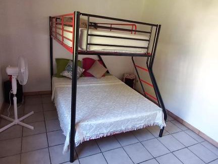 Sainte-Marie Apartment | maison de vacances avec 2 grande chambres
