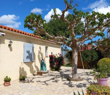 Claira House | Maison de vacances avec 4 chambres-Piscine-Clim-WiFi
