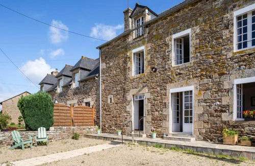 Pluduno House | Maison de vacances en pierre entre terre et mer
